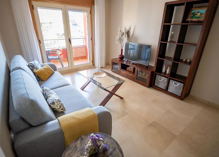 Apartmán En Zona Privilegiada De *